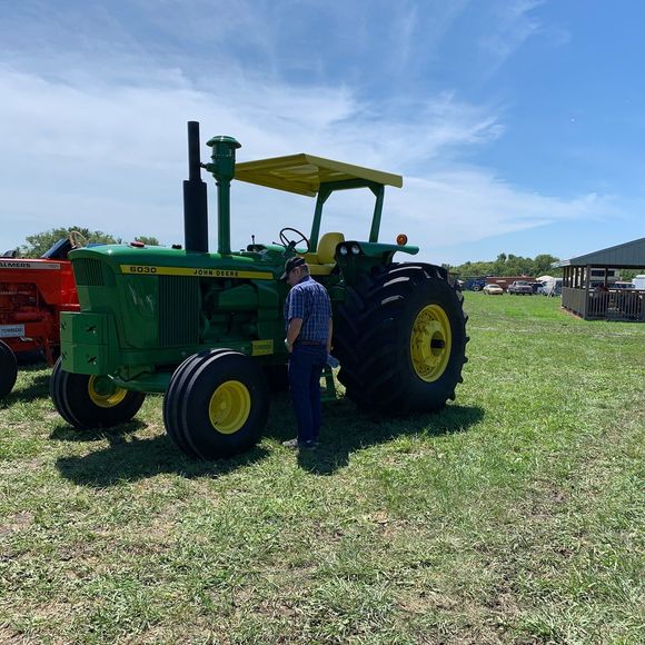 Meet your Posher, David - Picture 1 of 1